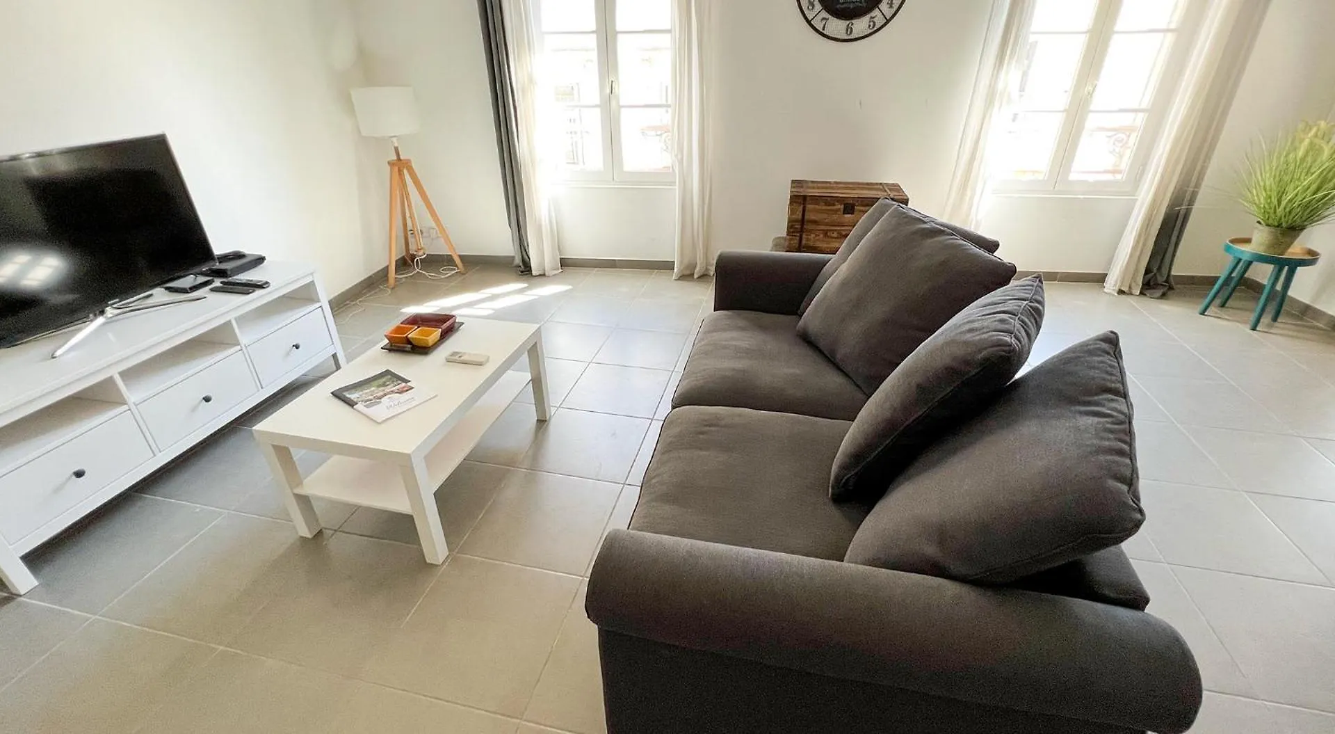 Ac - Hypercenter - Luxury & Light Apartment Avignon 0*,  France